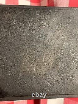 1900-1909 Griswold Slant Logo #9 #713 22-1/2 Long 10 Wide Handled Oval Griddle