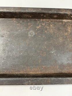 Antique 1800's Oval #4 Mark Cast Iron 21 Griddle Warmer Sad Iron Holder