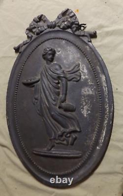 Antique Architectural Cast Iron Greco Roman Revival Decorative Oval Plaque