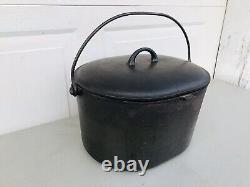 Antique Cast Iron Oval Roaster 1300 and 1301 Lid Griswold Wagner