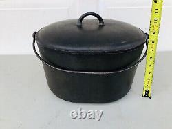 Antique Cast Iron Oval Roaster 1300 and 1301 Lid Griswold Wagner