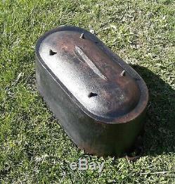 Antique Large Cast Iron Footed Oval Roaster Boiler Gate Marked 8 Quarts 1850s