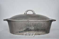 Antique Swedish Husqvarna 3L Oval Cast Iron Dutch Oven Roaster