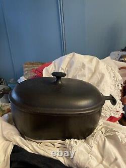 Black Le Creuset Cast Cast iron not enameled #29 Oval Enzo Mari La Mama