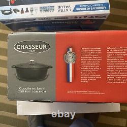 Chasseur 7.11 qt. Oval Dutch Oven Red Enameled Cast-iron Cocottes France 33cm