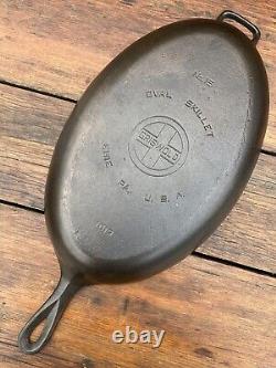 Griswold Cast Iron #15 Oval Fish Skillet