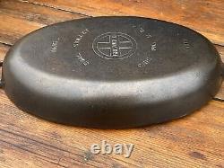 Griswold Cast Iron #15 Oval Fish Skillet