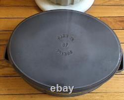 HTF STAUB Cast Iron Oval Cocotte Dutch Oven 8 L/ 8.5 QT 37 cm Made in France