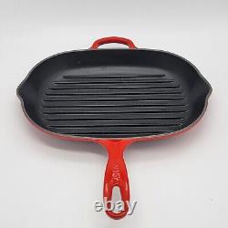 LE CREUSET Blood Red Cast Iron Grill It Griddle Skillet Pan 14 Oval NEW