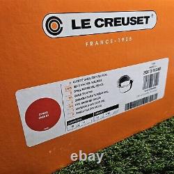 LE CREUSET CAST IRON Dutch Oven grill Lid OVAL 4.5Qt 28cm Red Cherry NIB (S4)
