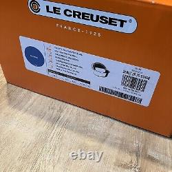 LE CREUSET CAST IRON NEW Dutch Oven grill Lid OVAL 4.5Qt 28cm Marseille Blue