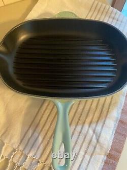 LE CREUSET COOL MINT OVAL SKILLET GRILL NEWithORIGINAL BOX