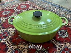 Le Creuset #29 Green Cast Iron Oval Dutch Oven Good Condition WithLid 5 Qt