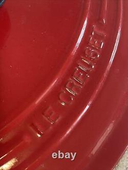 Le Creuset #29 OVAL 5 Quart Flame Orange Oval Dutch Oven. Clean Used Cond