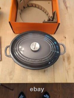 Le Creuset 4.5 Qt Round Dutch Oven Flint Grey Enameled Cast-iron- GREAT GIFT