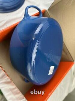 Le Creuset 9.5qt Blue Oval Cast Iron Dutch Oven Brand New In Box