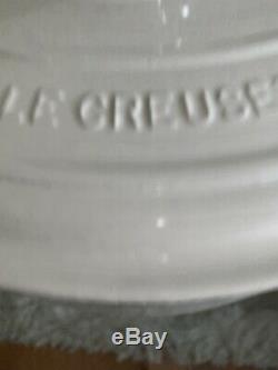 Le Creuset Cast Iron Oval 6-3/4 Qt Dutch Oven withLid 31cm Shiny White Boxed