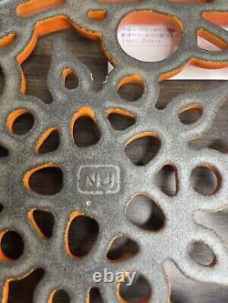Le Creuset Cast Iron Volcanic Flame Orange Oval Trivet Japan 6.5x 10 France