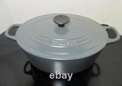 Le Creuset Enameled Cast Iron Matte Gray Oval Dutch Oven LID 25 3.5qts Excellent