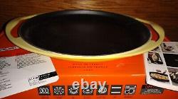 Le Creuset Enameled Cast Iron Oval Skinny Griddle 12.25 Soleil (Yellow)