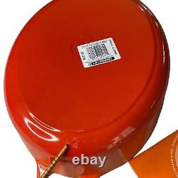 Le Creuset Enameled Cast Iron? Oval dutch oven 3.5 quart in Flame orange ombre
