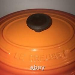 Le Creuset Enameled Cast Iron Signature Oval Dutch Oven, 3.5 qt. Flame Msrp $400