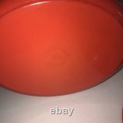 Le Creuset Enameled Cast Iron Signature Oval Dutch Oven, 3.5 qt. Flame Msrp $400