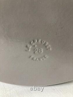 Le Creuset Flint Oyster Grey 4.75-qt Cast-Iron Oval Oven with Grill Pan Lid EUC