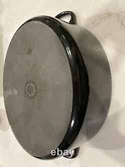 Le Creuset Oval Dutch Oven 31cm, 6.75 Quarts In Shiny Black Color