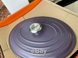 Le Creuset RARE Amethyst/Ametist 6.75qt Oval Dutch Oven With Stainless Steel Knob