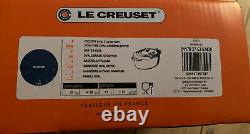 Le Creuset Signature Cast Iron 27cm Oval Casserole Marine (New In Box)