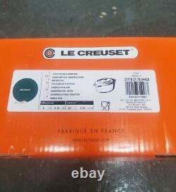 Le Creuset Signature Cast Iron 6.75 Quart Oval Dutch Oven, Artichaut Green
