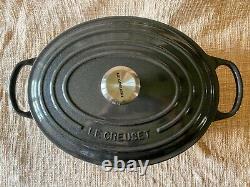 Le Creuset Signature Cast Iron 6.75-qt Oval Dutch Oven, Midnight Grey, Gray