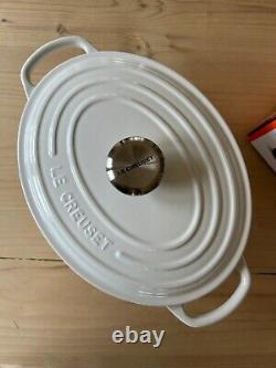 Le Creuset Signature Enameled Cast Iron Oval Dutch Oven #23 2.75QT White