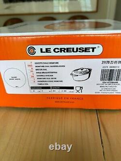 Le Creuset Signature Enameled Cast Iron Oval Dutch Oven #23 2.75QT White