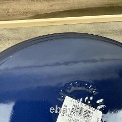 Le Creuset Signature Enameled Cast Iron Oval Dutch Oven 6 3/4 qt. Lapis Scuffed