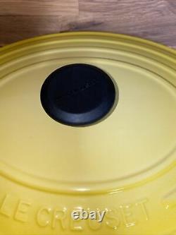Le Creuset Soleil Yellow Oval Cast Iron/Dutch Oven 8 Qt (33cm) New Open Box