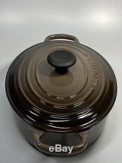 Le Creuset Truffle Brown 3.5 Quart Cast Iron Oval Dutch Oven New In Box
