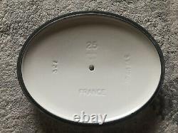 Le Creuset White Dutch Oven Oval #25 3.5 Quart Mint Condition Made In France