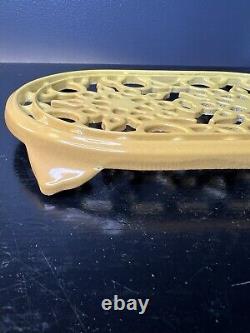 Le Creuset Yellow Enamel Cast Iron 10-1/2 Oval Trivet Made in France Soleil