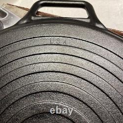Lodge P14P3 Seasoned Cast Iron Baking and Pizza Pan 14 Inch