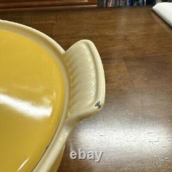 NWOB Vintage Le Creuset #26 Cast Iron Dutch Oven Flame Yellow 2.5 Qt. France