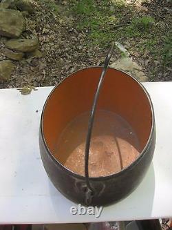 Original S. P. & CO. PHILA. Oval Cast Iron Kettle Bean Pot 2 1/2 Gal