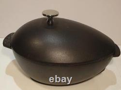 STAUB Cast Iron Mussel Pot With Strainer Cast Iron Black Made in France