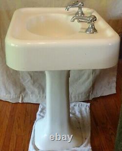 Vintage 1920s White Pedestal Porcelain Cast Iron Bathroom Sink 24 x 19 Rectangle