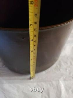 Vintage Griswold #8 ERIE 811A Dutch Oven/Roaster With Bail, (no lid)