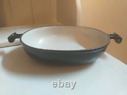 Vintage LE CREUSET Black Oval Enzo Mari Roasting Pan No 21 & Yellow Dish