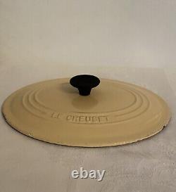 Vintage Le Creuset #25 Dutch Oven 3.5 Qt Enamel Cast Iron Pale Yellow with Lid