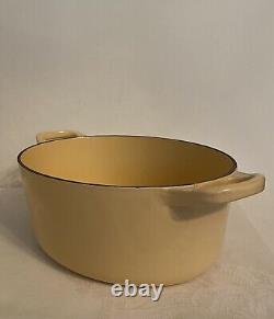 Vintage Le Creuset #25 Dutch Oven 3.5 Qt Enamel Cast Iron Pale Yellow with Lid