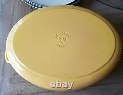 Vintage Le Creuset #29 Yellow Enamel Large Oval 5 Qt Cast Iron Dutch Oven Pot